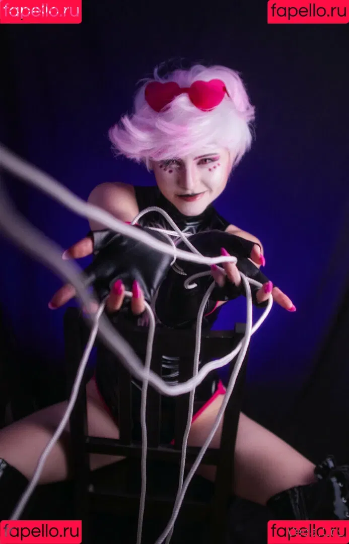 anyuser / vega.cos Onlyfans Photo Gallery 