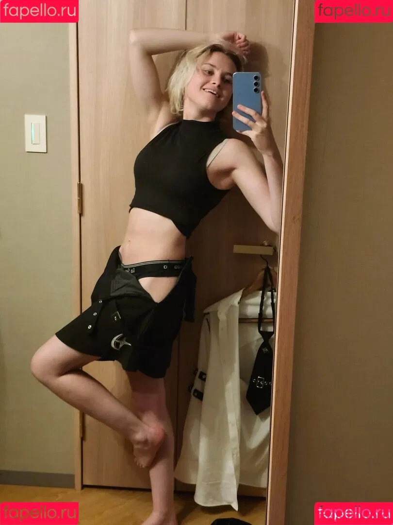 anyuser / vega.cos Onlyfans Photo Gallery 