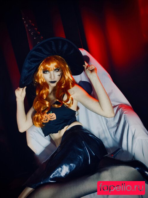 anyuser / vega.cos Nude Onlyfans Photo 21