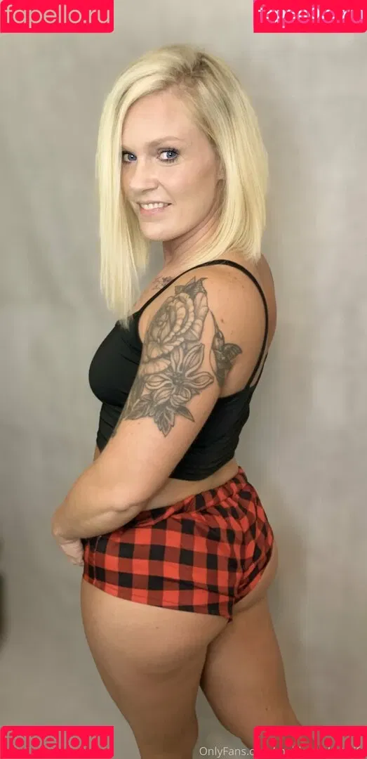 sadie_andrews / sadieandrews Onlyfans Photo Gallery 