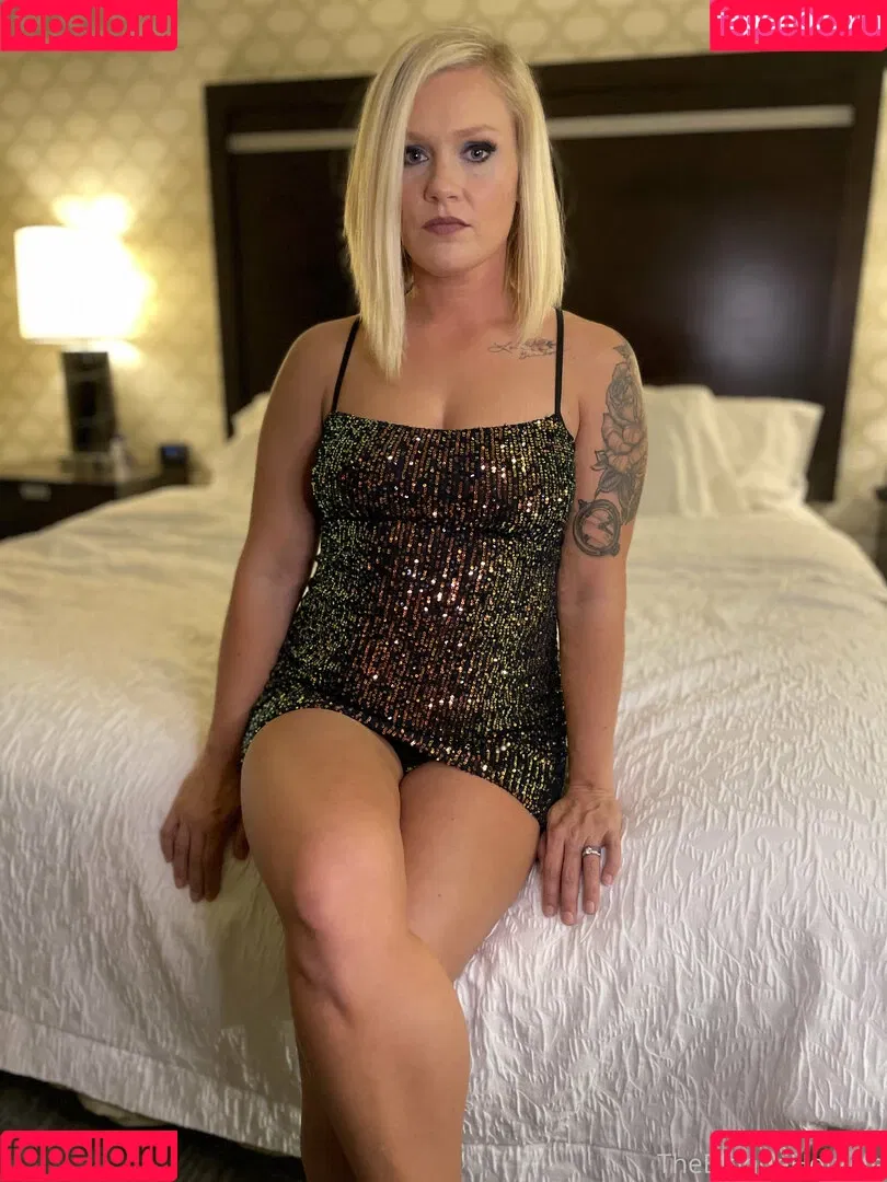 sadie_andrews / sadieandrews Onlyfans Photo Gallery 