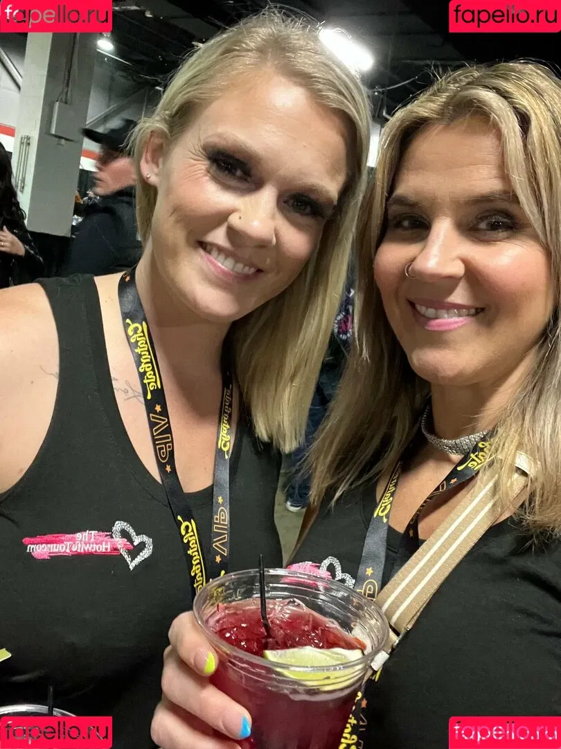 sadie_andrews / sadieandrews Onlyfans Photo Gallery 