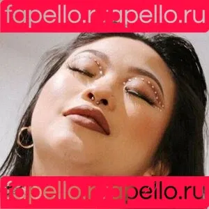 Mee Wang / m34tymeeow / meeciwang Onlyfans Photo Gallery 