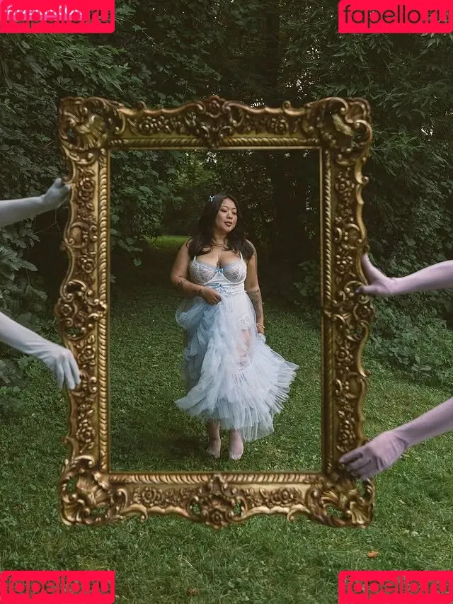 Mee Wang / m34tymeeow / meeciwang Onlyfans Photo Gallery 