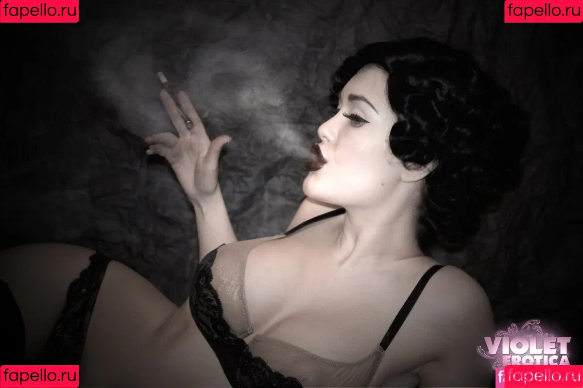 Violet Doll / monochromaticdoll / violetdoll / violetxxxdoll Onlyfans Photo Gallery 