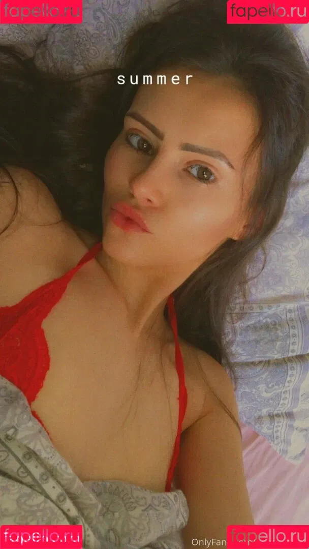 british_bananna / britishamianna Onlyfans Photo Gallery 