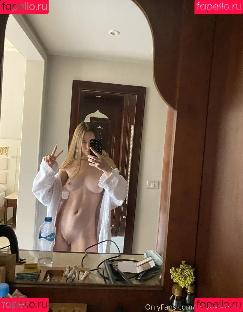 Onlykatekuray / katekurayhub Onlyfans Photo Gallery 