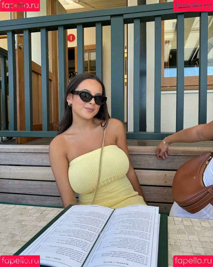 Ella Midgley / ellamiidgley Onlyfans Photo Gallery 