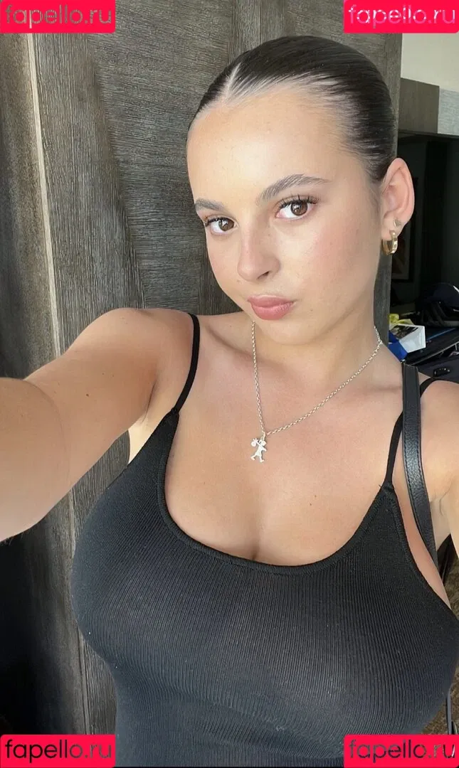 Ella Midgley / ellamiidgley Onlyfans Photo Gallery 