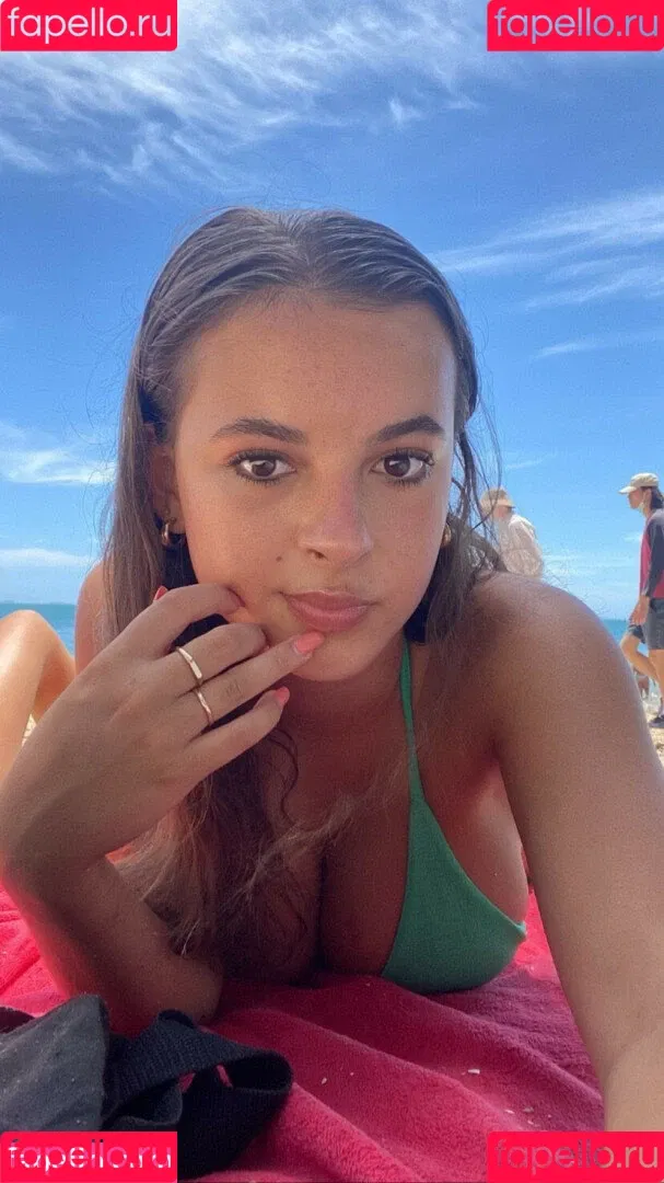 Ella Midgley / ellamiidgley Onlyfans Photo Gallery 