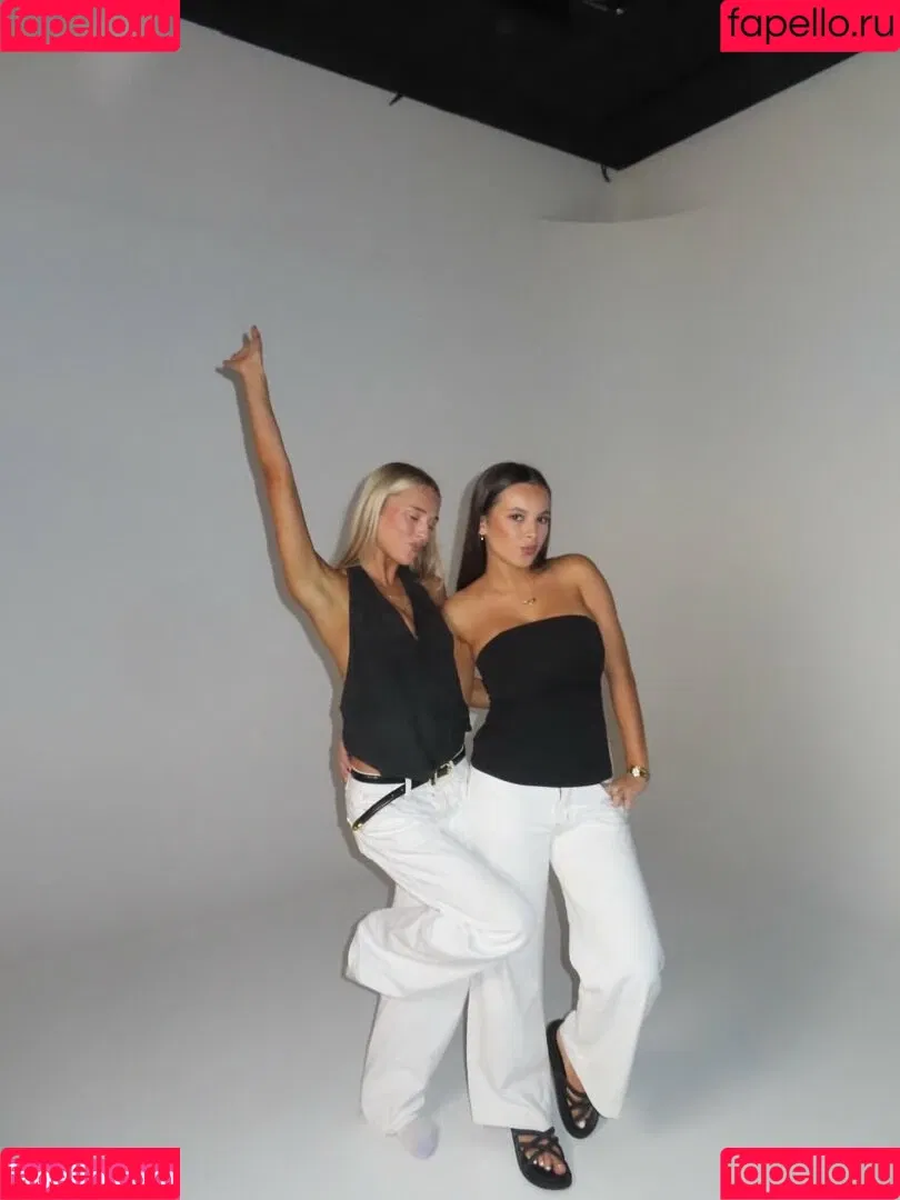 Ella Midgley / ellamiidgley Onlyfans Photo Gallery 