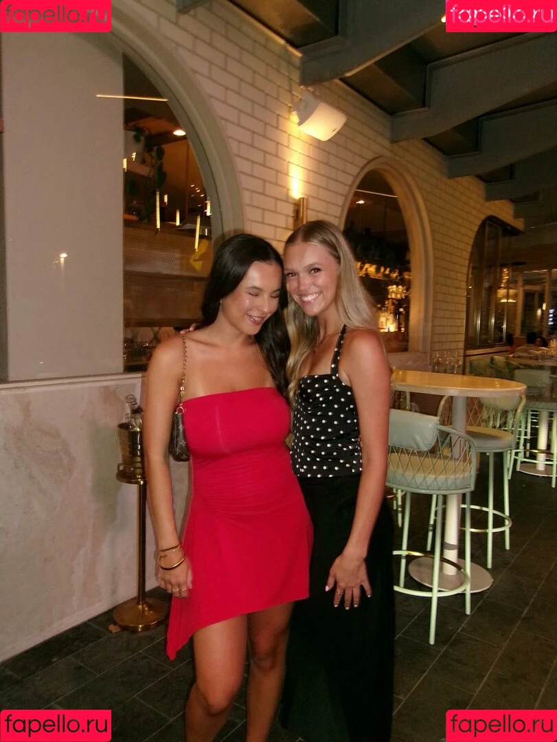 Ella Midgley / ellamiidgley Onlyfans Photo Gallery 