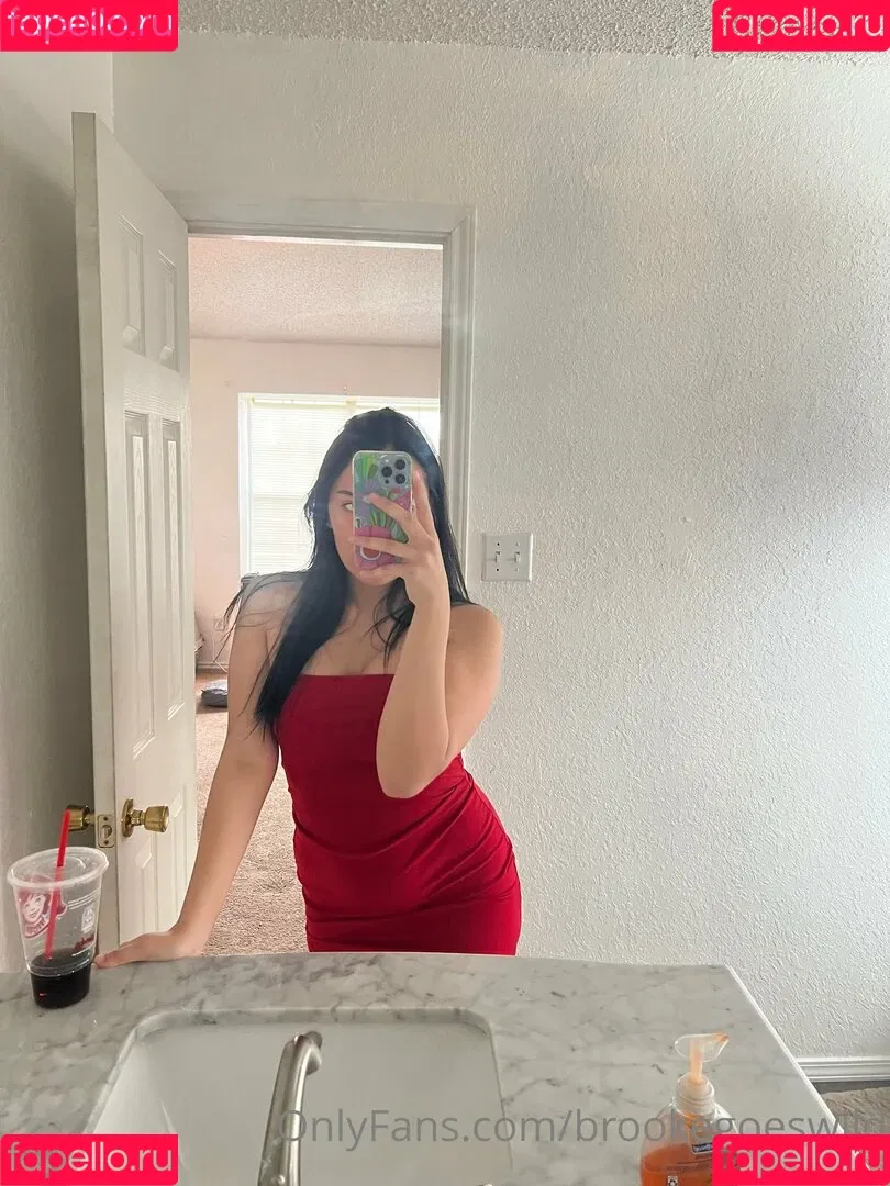 babyxxxkayla / brookeashwheeler / brookegoeswild Onlyfans Photo Gallery 