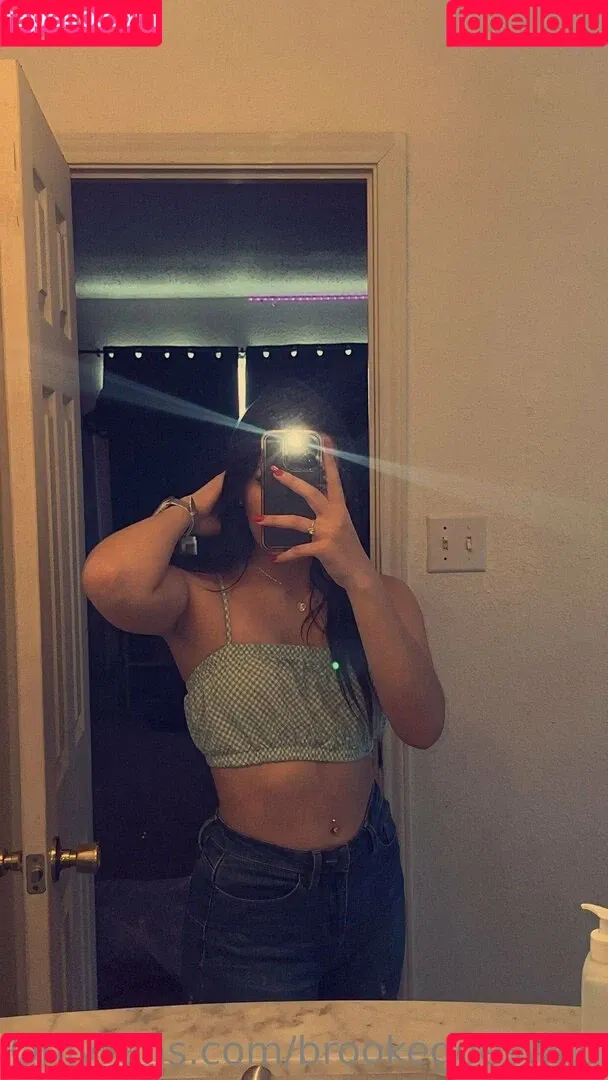 babyxxxkayla / brookeashwheeler / brookegoeswild Onlyfans Photo Gallery 