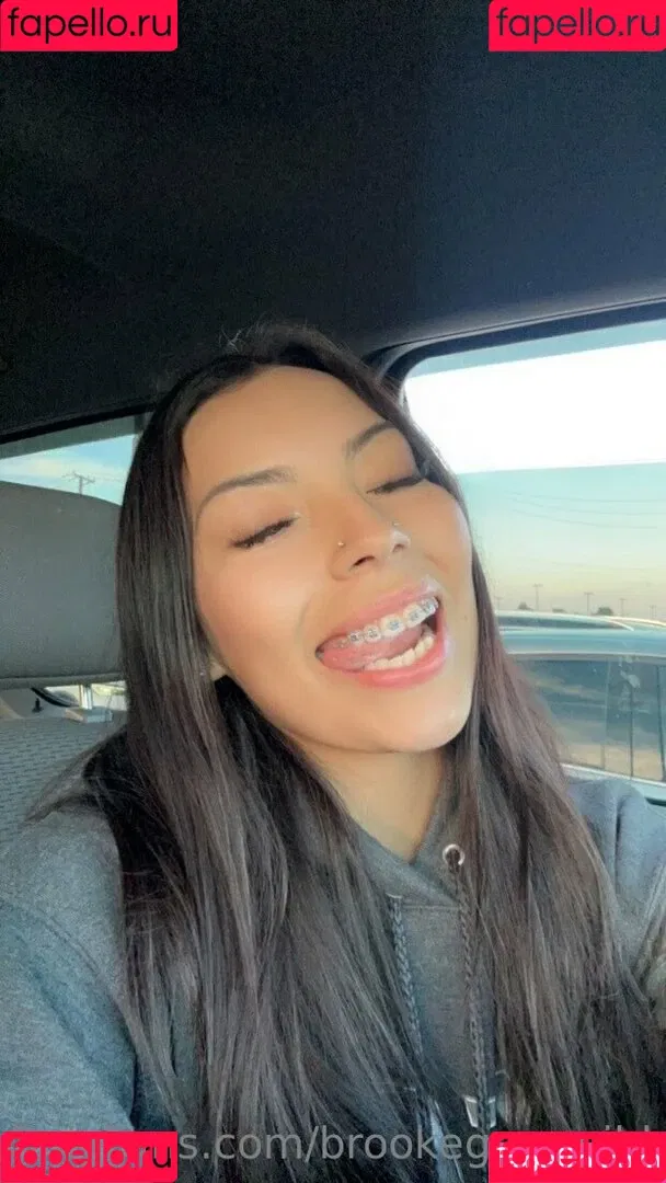 babyxxxkayla / brookeashwheeler / brookegoeswild Onlyfans Photo Gallery 