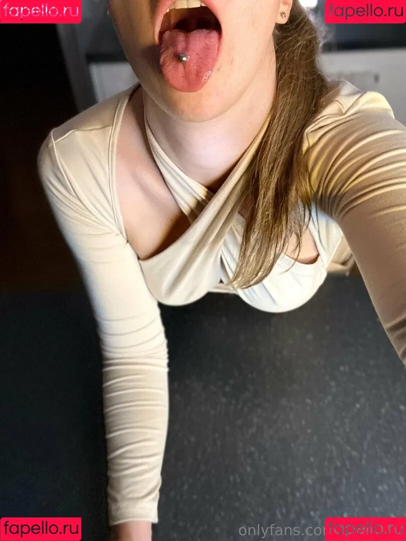 Tvwerker / ttwerker Onlyfans Photo Gallery 