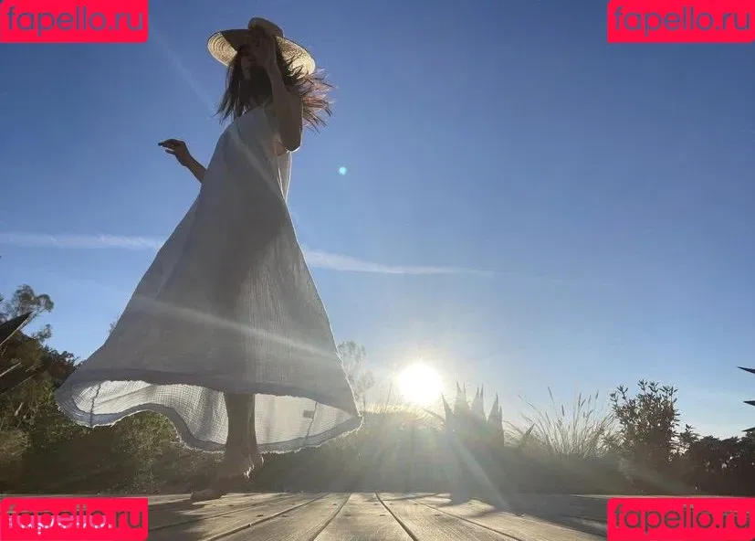 Abigail Spencer / abigailspencer Onlyfans Photo Gallery 