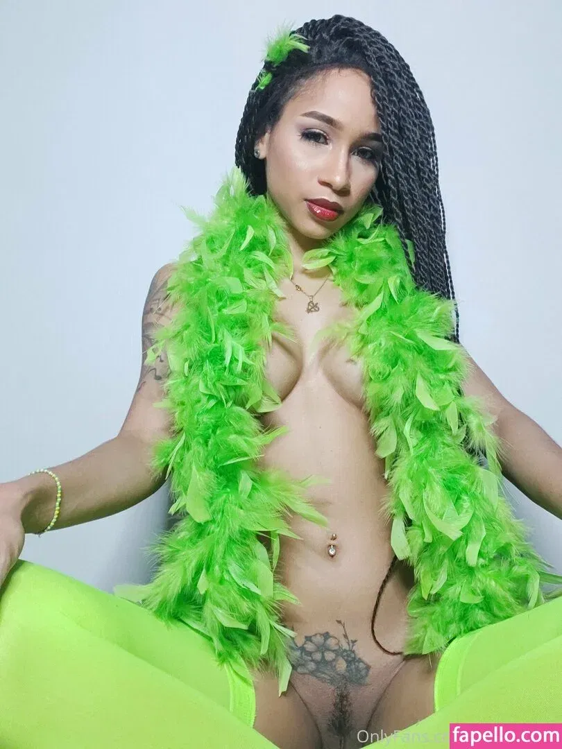 tuflaca Onlyfans Photo Gallery 