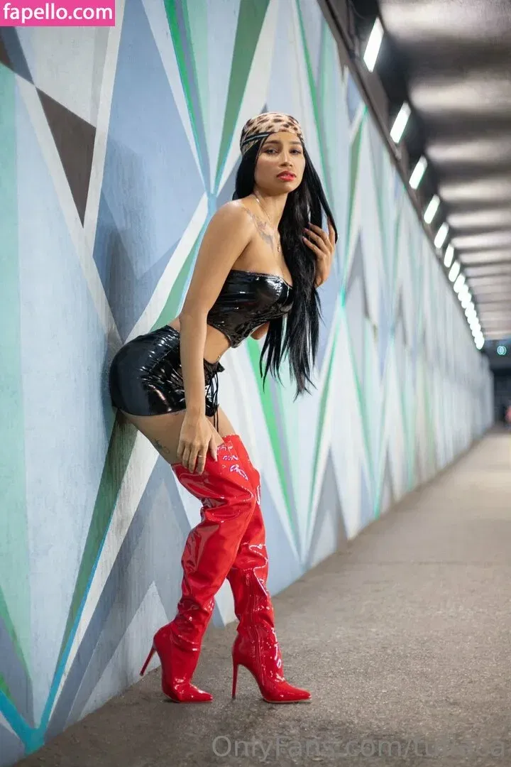 tuflaca Onlyfans Photo Gallery 