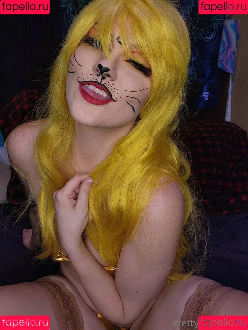 Erin Evelyn / Erin_Evelyn13 / Tsuki / erinevelyn2 / prettypettsuki Onlyfans Photo Gallery 