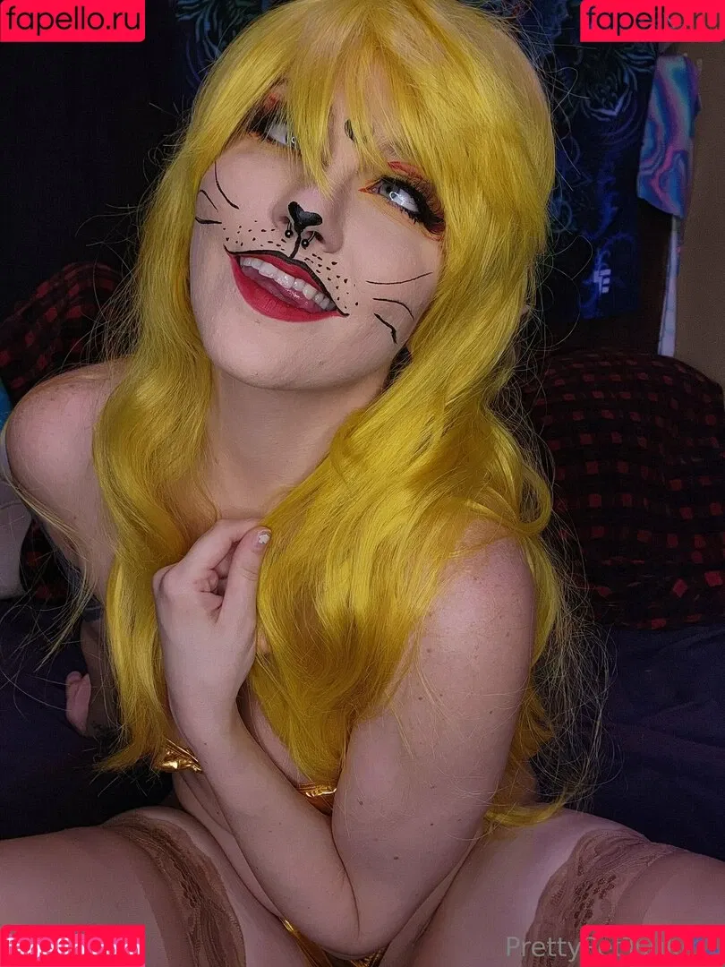 Erin Evelyn / Erin_Evelyn13 / Tsuki / erinevelyn2 / prettypettsuki Onlyfans Photo Gallery 