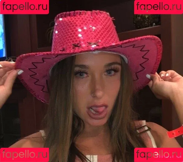 Erika Lampe / cbhilla / https: / lampe23 Onlyfans Photo Gallery 