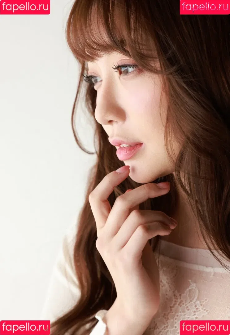 Rara Anzai / Rion / Shion Utsunomiya Onlyfans Photo Gallery 