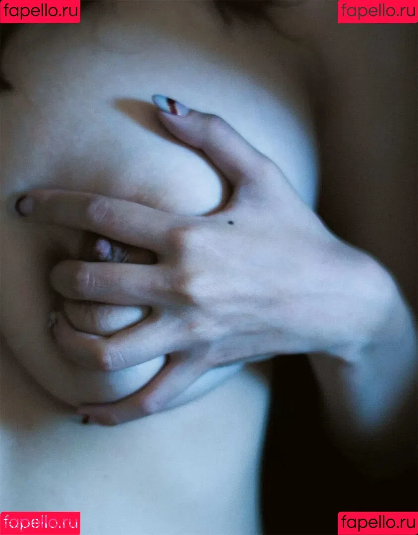 Rara Anzai / Rion / Shion Utsunomiya Onlyfans Photo Gallery 