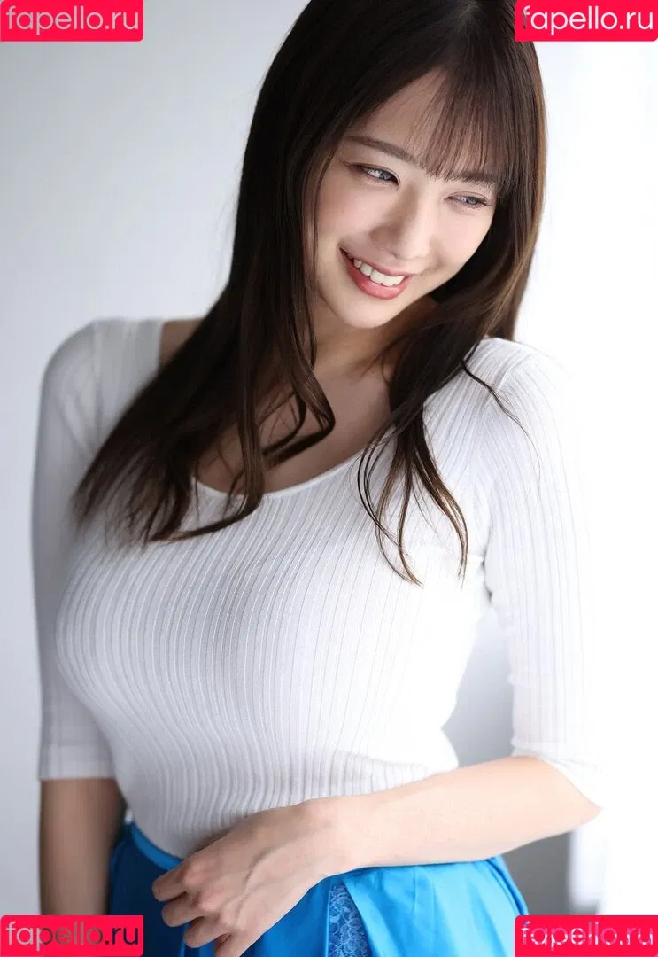 Rara Anzai / Rion / Shion Utsunomiya Onlyfans Photo Gallery 