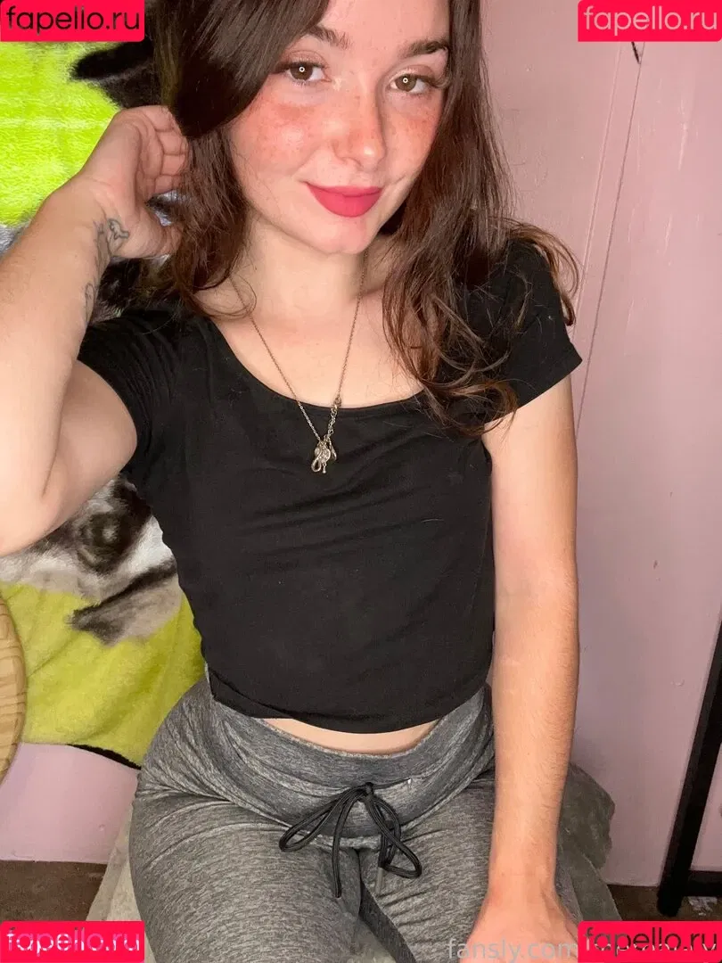 TheBestCouple / Therealaly / lilcurlyfry Onlyfans Photo Gallery 