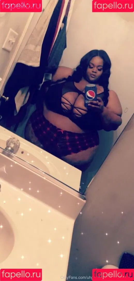 bigbabii / she_phat Onlyfans Photo Gallery 