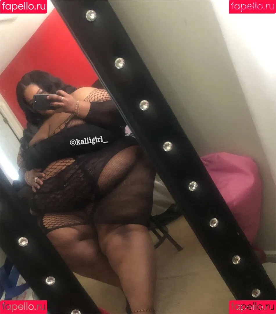 bigbabii / she_phat Onlyfans Photo Gallery 