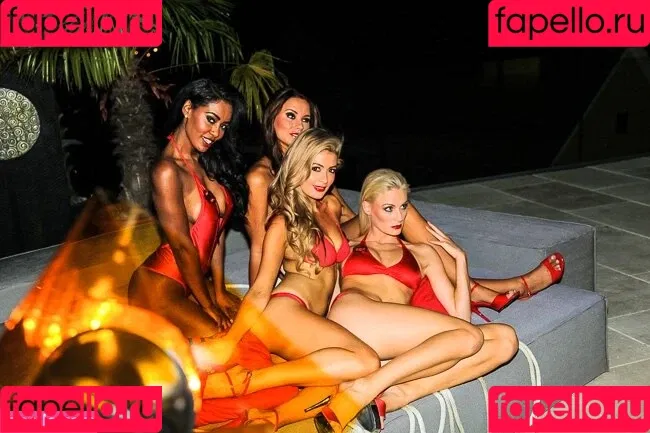 Charlotte Mckenna / Modelmouth / kennsss1 / model_mouth Onlyfans Photo Gallery 