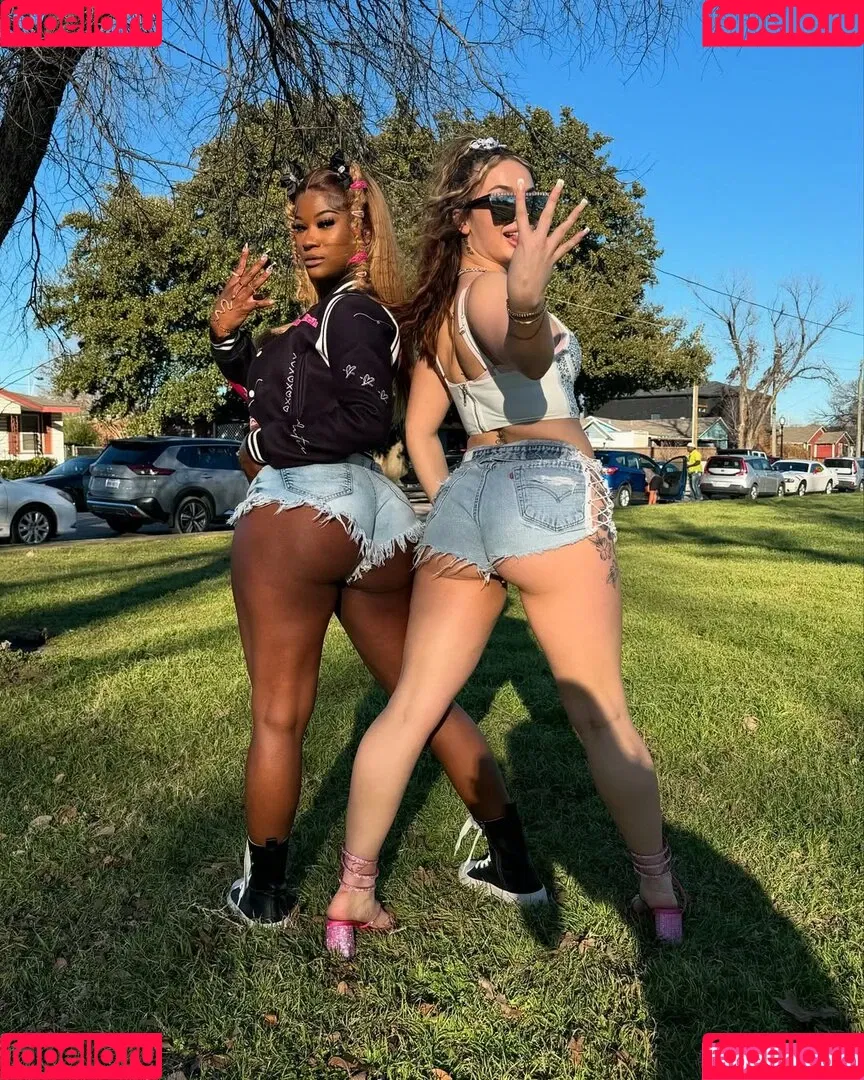 des_suzanne / destiny_suzanne_ Onlyfans Photo Gallery 