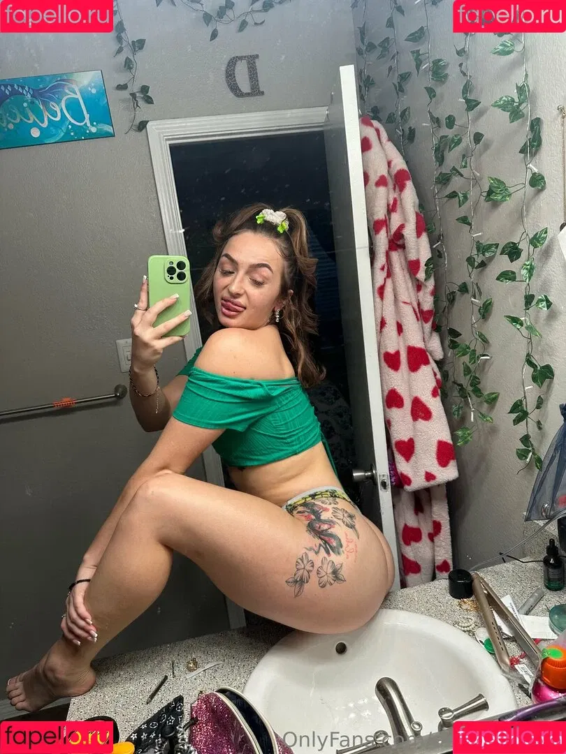 des_suzanne / destiny_suzanne_ Onlyfans Photo Gallery 