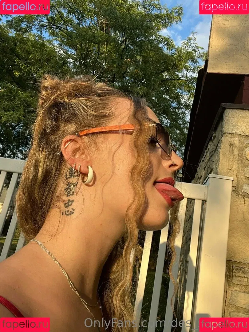 des_suzanne / destiny_suzanne_ Onlyfans Photo Gallery 