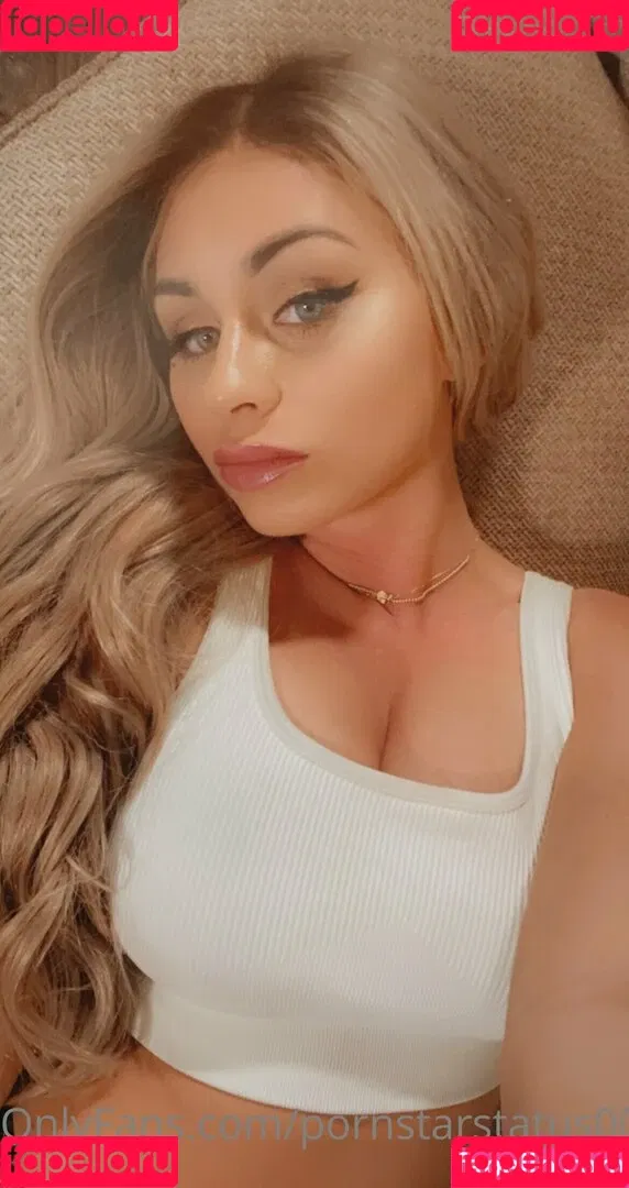 pornstarstatus00 Onlyfans Photo Gallery 
