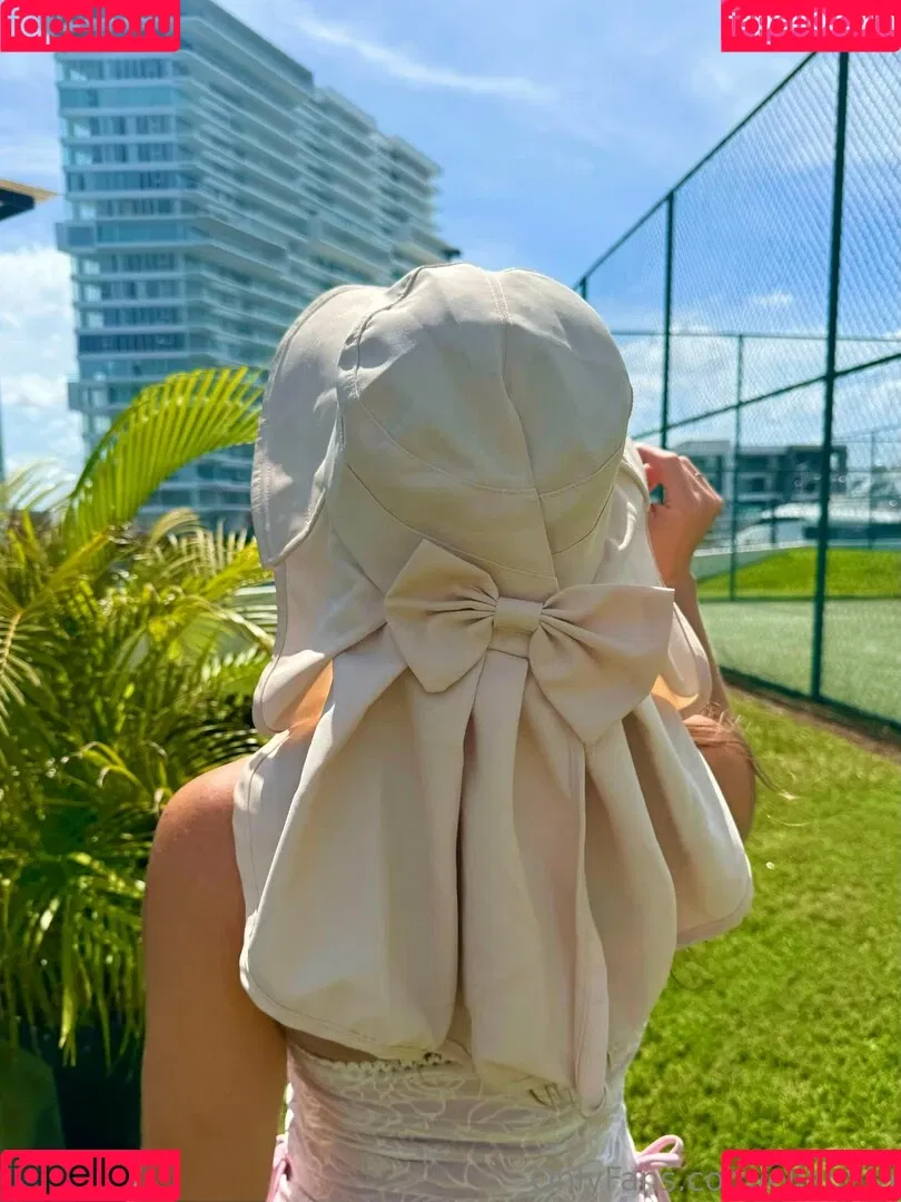 ellanata / ellanata_ Onlyfans Photo Gallery 