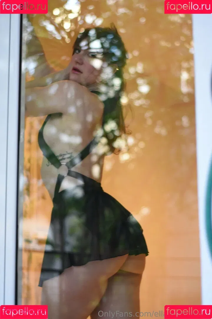 ellanata / ellanata_ Onlyfans Photo Gallery 