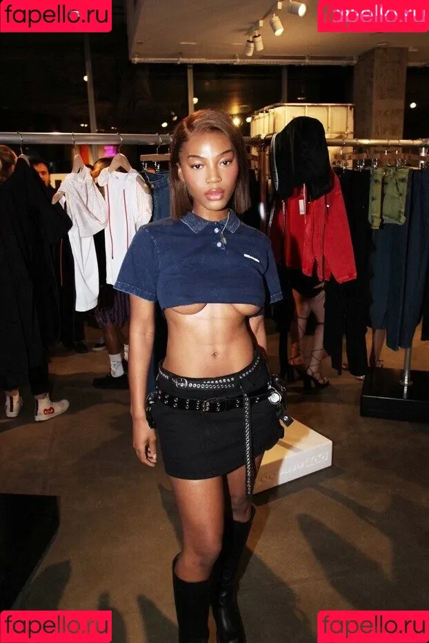 Quenlin Blackwell / quenblackwell Onlyfans Photo Gallery 