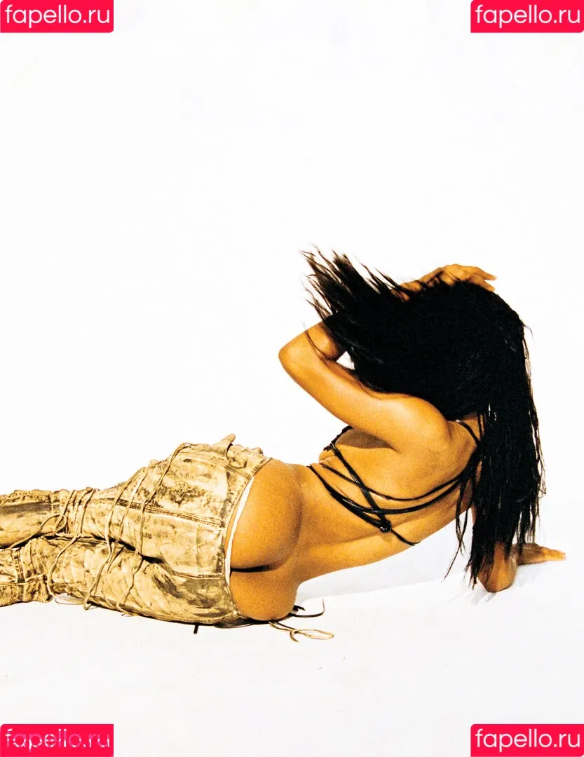 Quenlin Blackwell / quenblackwell Onlyfans Photo Gallery 