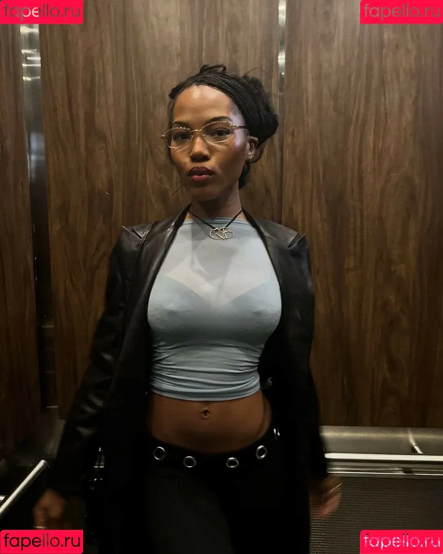 Quenlin Blackwell / quenblackwell Onlyfans Photo Gallery 