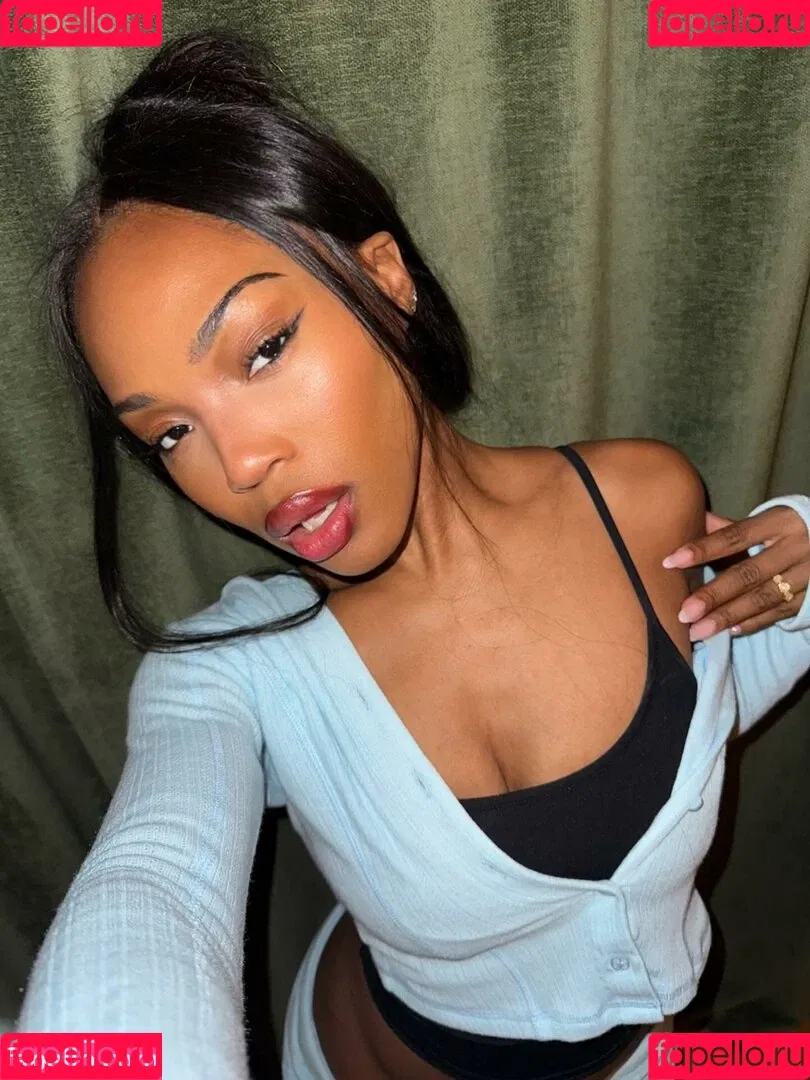 Quenlin Blackwell / quenblackwell Onlyfans Photo Gallery 