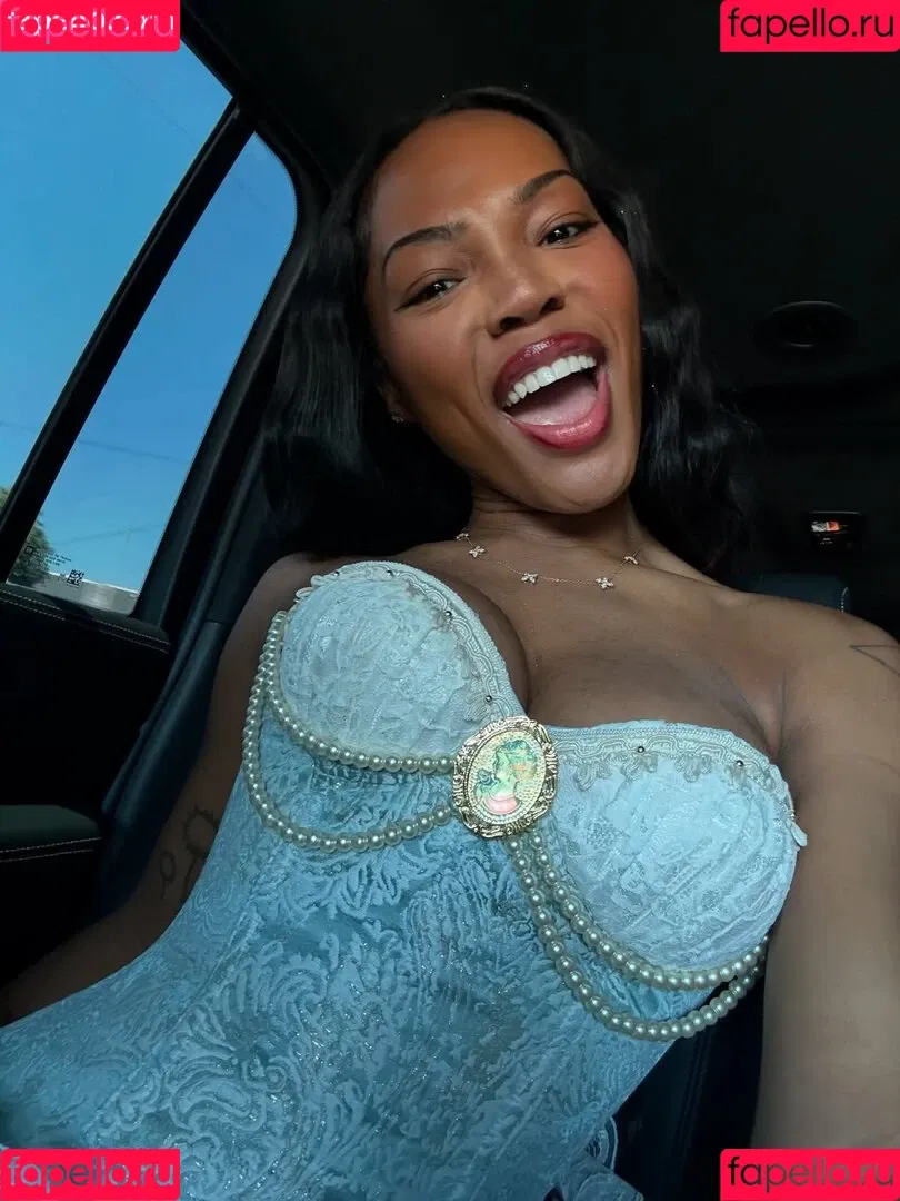 Quenlin Blackwell / quenblackwell Onlyfans Photo Gallery 