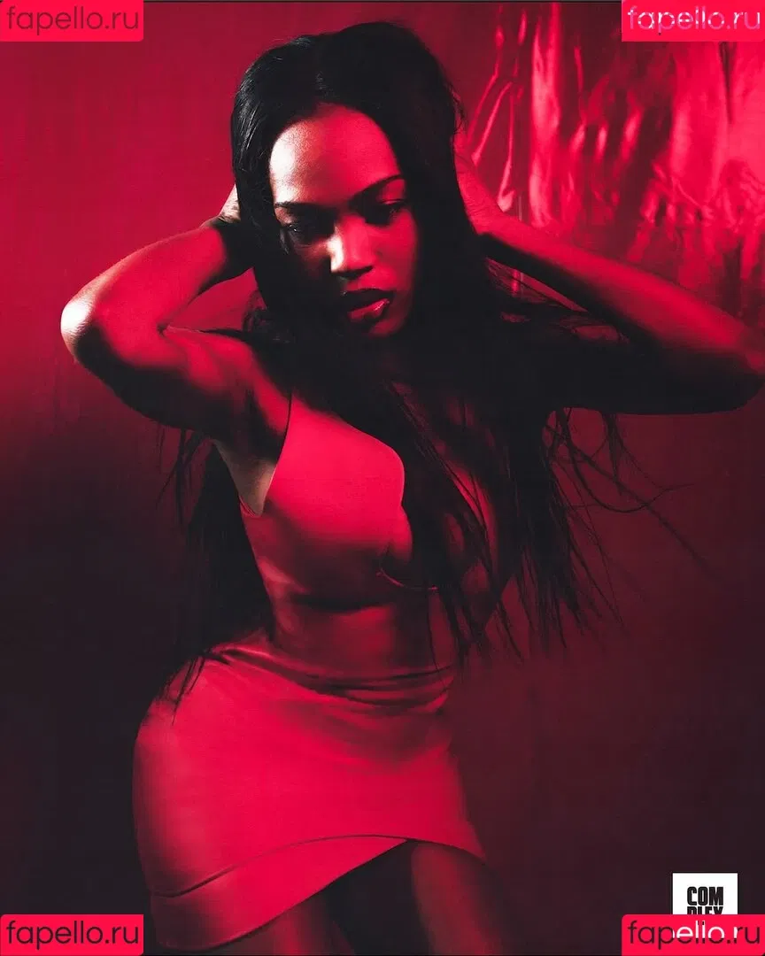 Quenlin Blackwell / quenblackwell Onlyfans Photo Gallery 