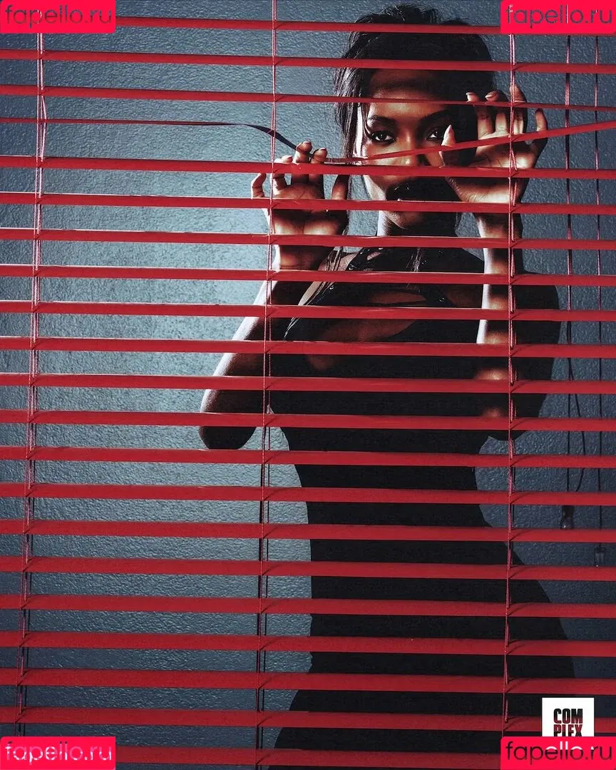 Quenlin Blackwell / quenblackwell Onlyfans Photo Gallery 