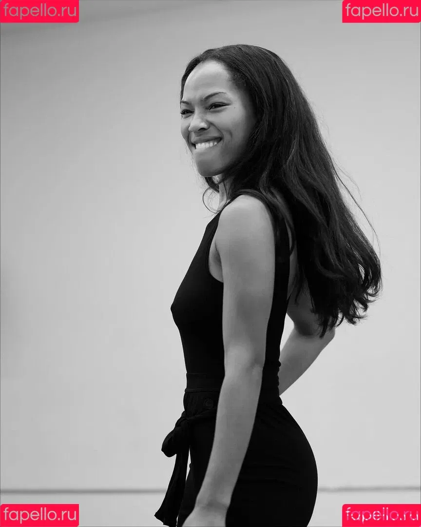 Quenlin Blackwell / quenblackwell Onlyfans Photo Gallery 