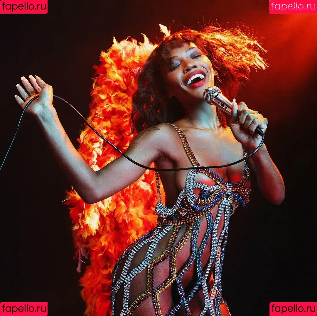 Quenlin Blackwell / quenblackwell Onlyfans Photo Gallery 