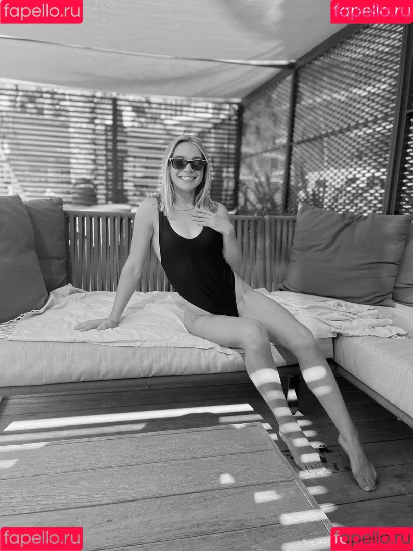 Natalie Decker / NatalieRacing / nataliedecker / user Onlyfans Photo Gallery 