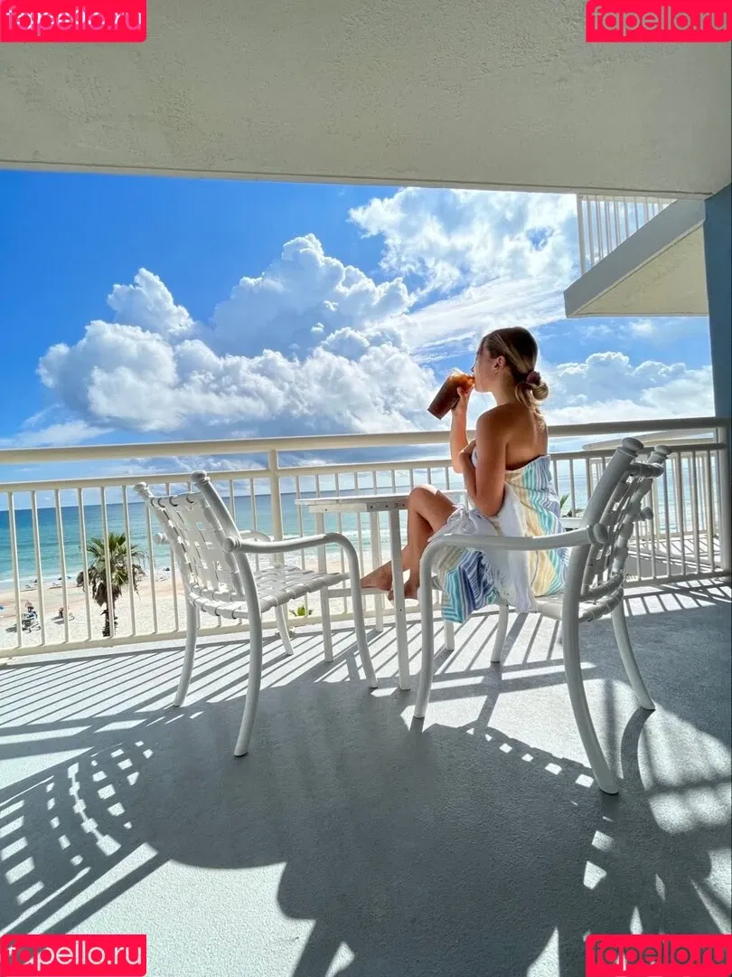 Natalie Decker / NatalieRacing / nataliedecker / user Onlyfans Photo Gallery 